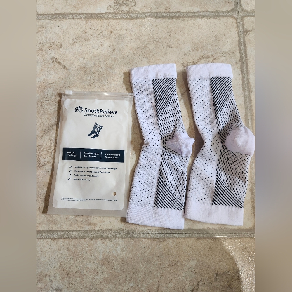 Soothe Pain Relief Socks for Neuropathy Pain